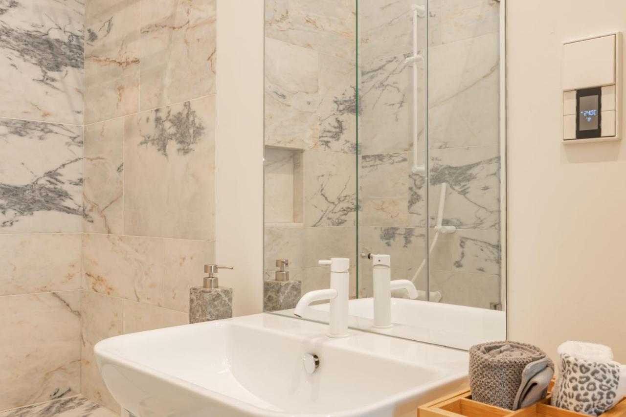 Apartment Liberdade Garden & Indoor Pool By Lovelystay Lissabon